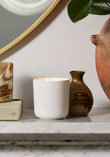 Load image into Gallery viewer, Circa 300g Pear & Lime Soy Wax Candle