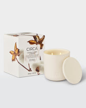 Load image into Gallery viewer, Circa 300g  Cotton Flower &amp; Freesia Soy Wax Candle
