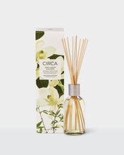Load image into Gallery viewer, Circa Vanilla Bean &amp; Allspice Diffuser
